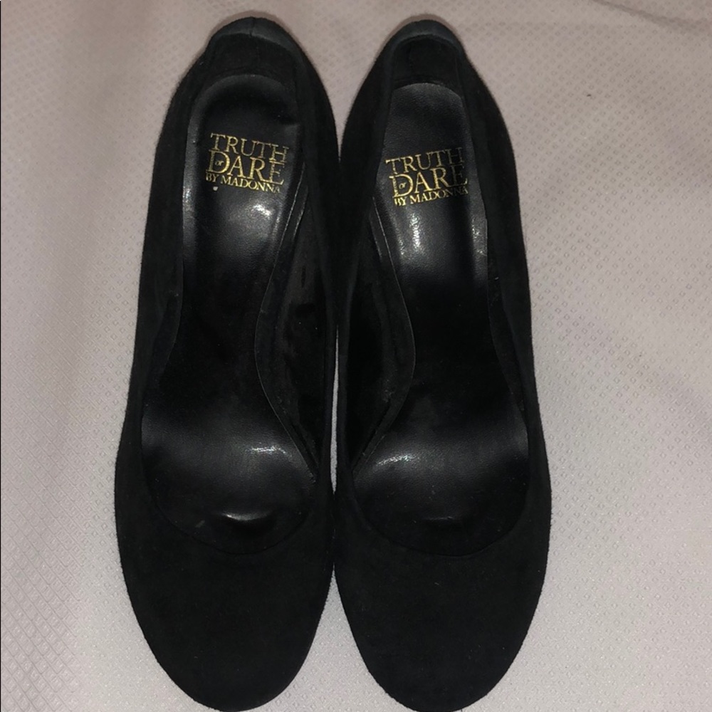 Black heels